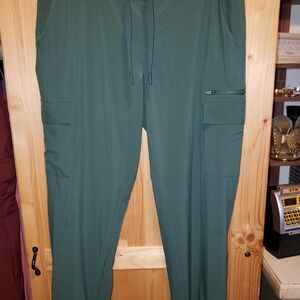 All in Motion Olive Cargo Pants